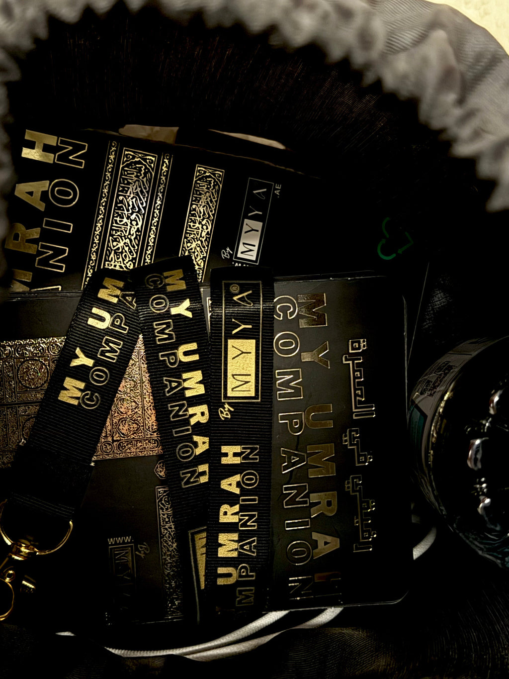 The Design and Features That Set the Umrah Companion Cards Apart - 4/5